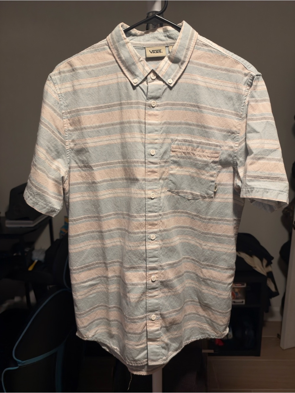 Vans Men’s Short Sleeve Button-Up Shirt in Light Blue & Pale Pink Stripes